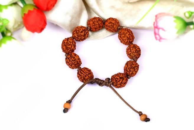 5 mukhi Guru bracelet in thread - 15mm
